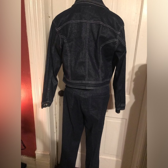 VTG womenβs RTV 2 pc stretchable denim jeans. Size: XL 18 1/2β - 20 1/2β - Picture 2 of 15